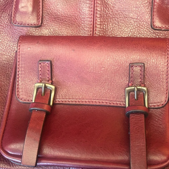 Beautiful Sundance handbag leather made in Italy.. never used.. deep burgundy - Picture 1 of 7